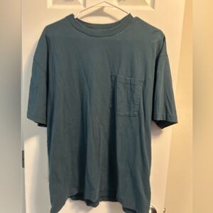 A&F tee